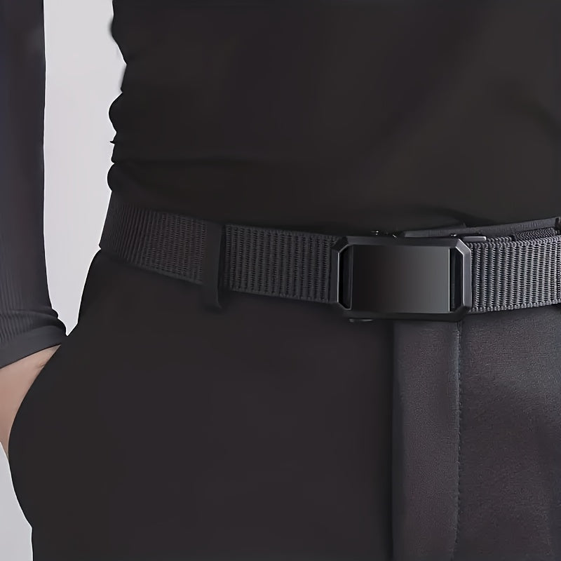 Close-up of smooth canvas and auto-lock mechanism

